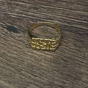 Fantasy Gold Textured Ring